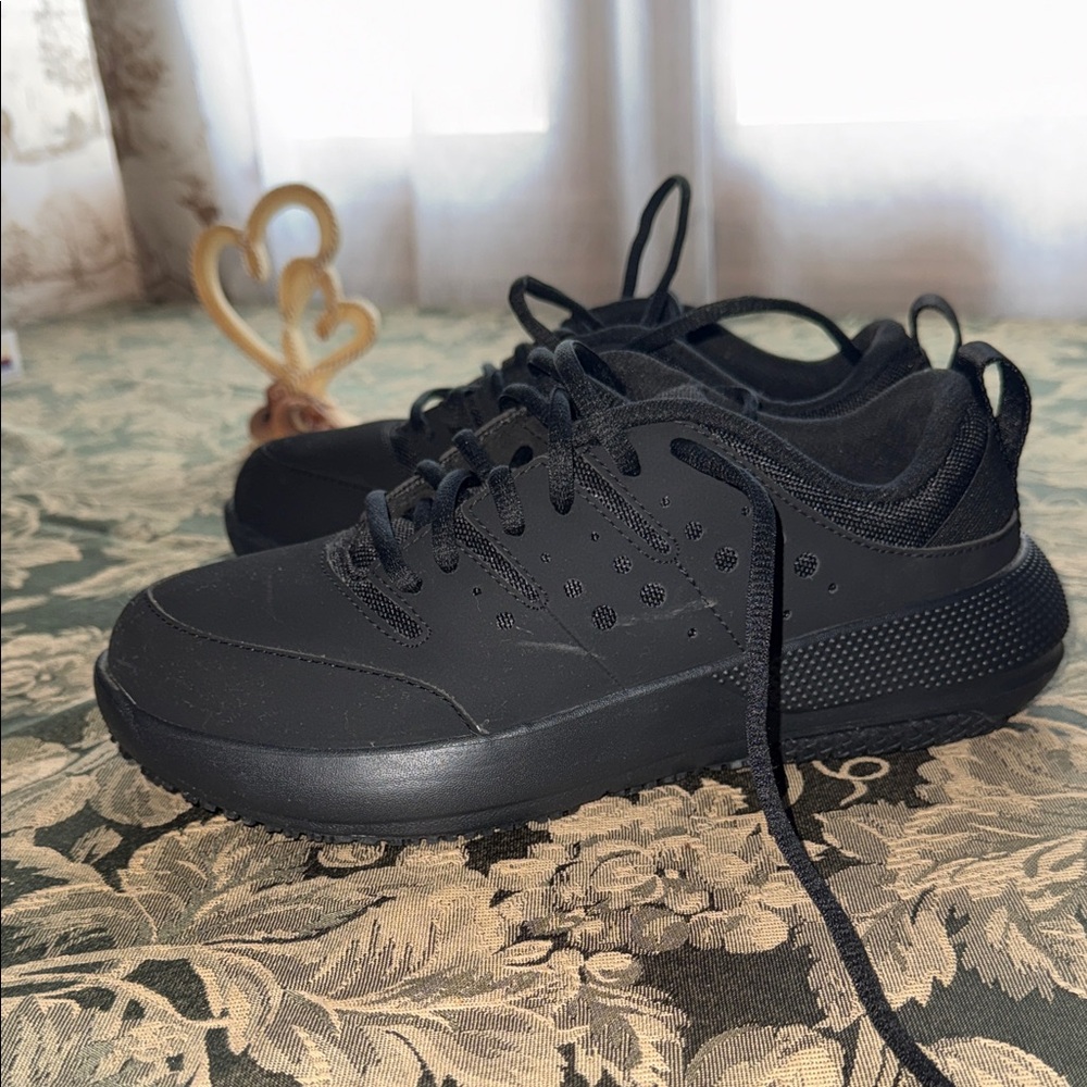 CROCS Black Lace-Up Sneakers